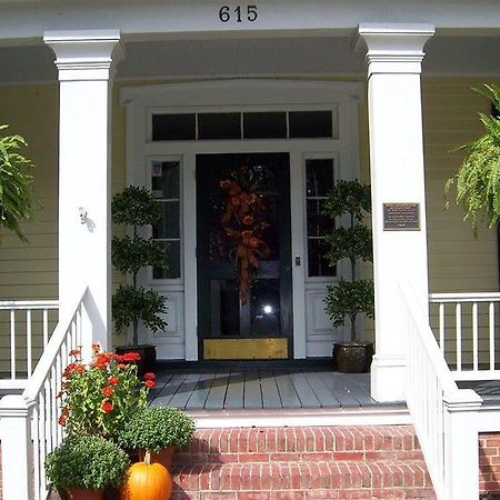 The Ashford Inn Clinton Exterior foto